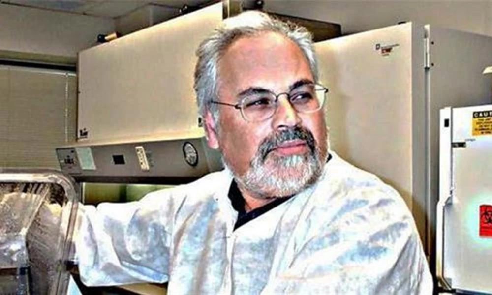 ''Βόμβα" Παυλάκη: Έρχεται επόμενο κύμα, έρχεται ένα καινούργιο στέλεχος του ιού